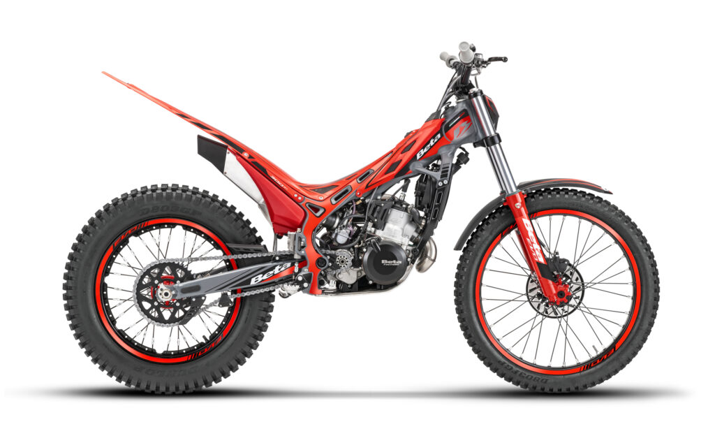 EVO-300-2T-MY-2025